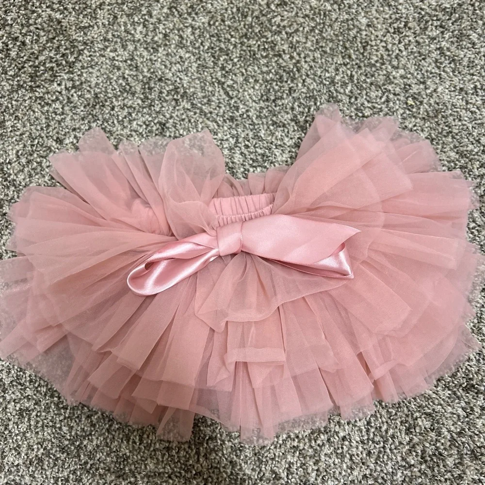 🌱🦢4 FOR $15!🦢🌱 Pink Tulle Skirt with Bow